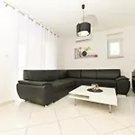 Apartmani- Lastro Apartment