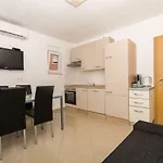 Apartment Apartmani- Lastro *