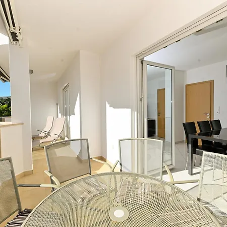 Apartmani- Lastro 아파트