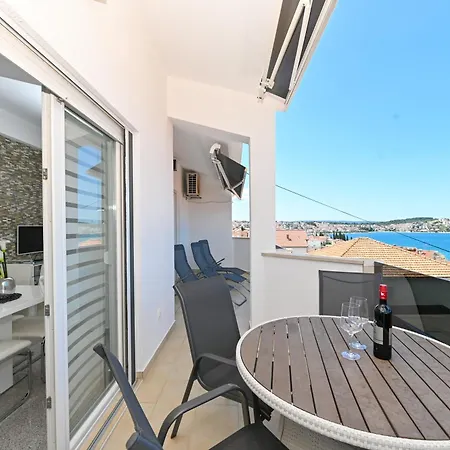 Apartament Apartmani- Lastro Trogir