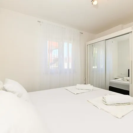 Apartmani- Lastro Trogir