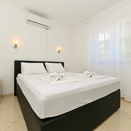 Apartmani- Lastro * Trogir