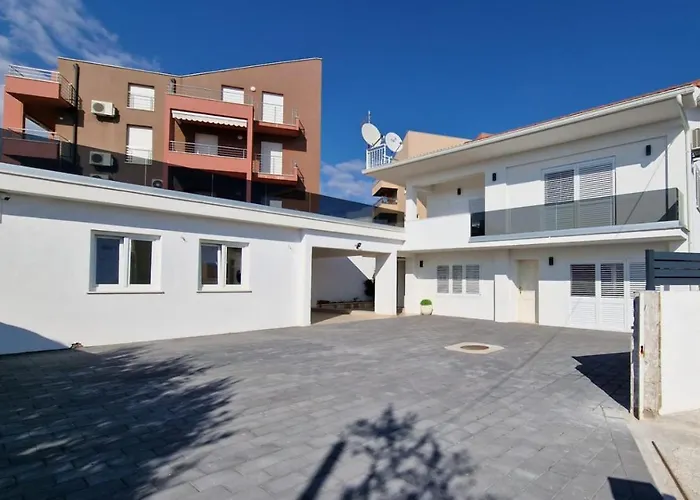 Apartmani- Lastro Apartment
