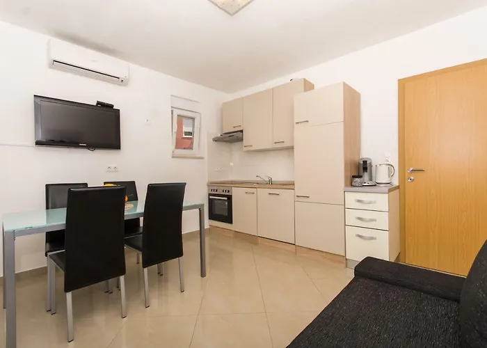 Apartment Apartmani- Lastro *